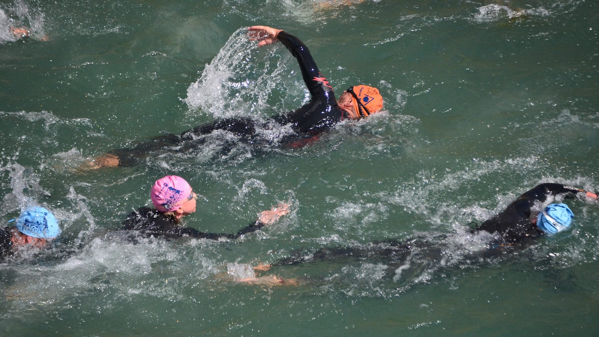 Trainingen in het open water doen wij altijd